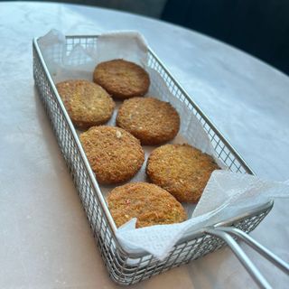 Ración De Falafel (6 Uds.)