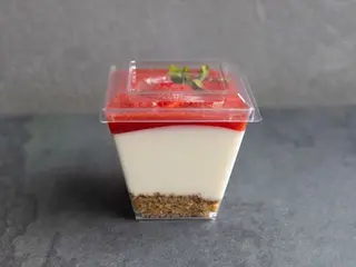 Полуничний трайфл без цукру (150g)