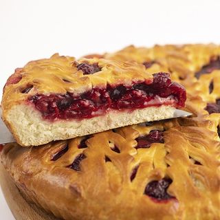 Пиріг з вишнею 125г(+-5г)