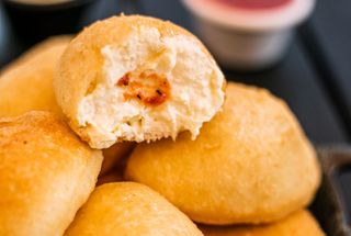 Uštipci sa kajmakom