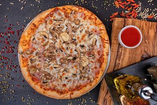 Pizza Prosciuto Funghi- 560 gr