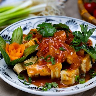 Tofu in sos de rosii