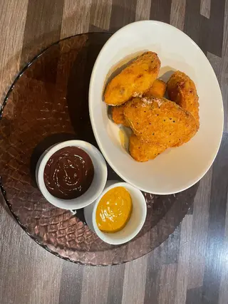 Alitas De Pollo crujientes (5 Uds.)