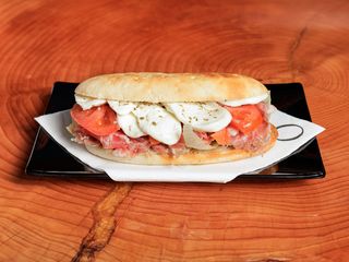 La tre - panino o piadina