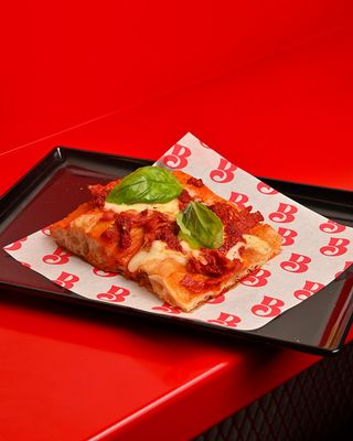 Diavola bianca  teglia 6 pezzi