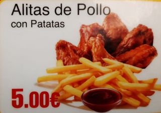 Alitas De Pollo Con Patatas