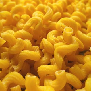 TORNADOS FOIE, POLLO & REGALIZ