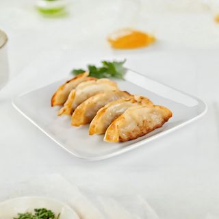 15. Ravioli di pollo giapponese alla griglia 4 pezzi