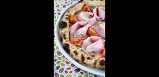 Пица Мортаца