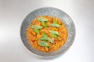 Паста орзо з лангустинами, мідіями та сомом ЗВ, 410 г