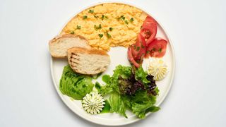 Завтрак Medovic с лососем