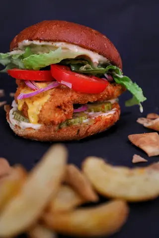 Cris Pay Chicken Burger