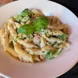 Penne Salmone
