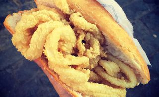 Bocadillo De Calamares