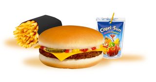 Cheeseburger + Frites + Caprisun