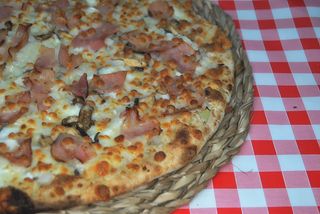 2x1 Pizza familiar 4 ingredientes