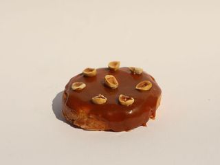 Равлик із фундуком і солоною карамеллю (60g)