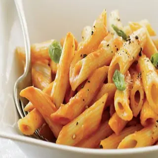 PENNE BOLOÑESA