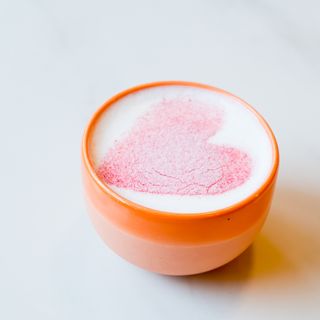 Pinkyccino