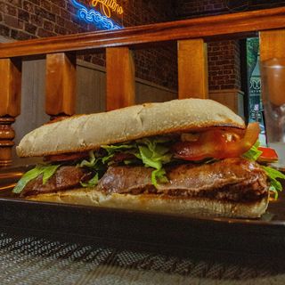 Sándwich Choripán Con Provolone