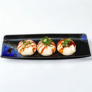 56A. Pork nikuman (3 pzs.)