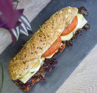 Mix 7 obrok (Sendvič, čokoladno mleko i dream mix)