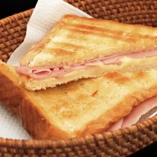 sándwich mixto