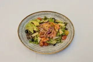 Ensalada De Salmón Ahumado