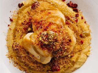 Сирники з фісташковим кремом та катаіфі