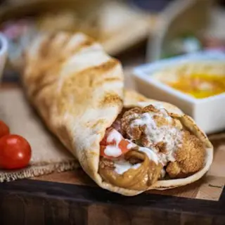 Shawarma Coliflor y berenjena frita