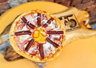 Pizza Petica sa kobasicom 42cm