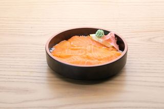 Chirashi Salmón 