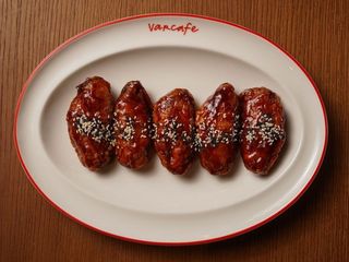 Курячі крильця в медово-томатній глазурі (260g)