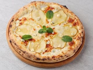 Піца з грушею та дорблю (485g)