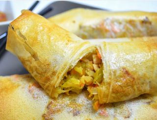 Mini crepes de frango