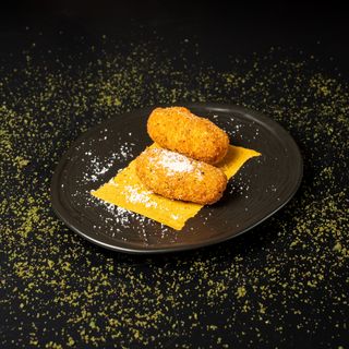 Trio Potato Croquettes &Parmigiano  with panchetta and truffle  (150г)
