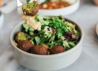 Ensalada falafel (3 Uds.)