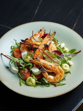 Salata cu creveti 350 gr 