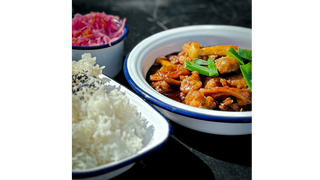 KURCZAK w sosie teriyaki