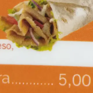13. Durum De Pollo o Ternera Loca Dentro patata y salsa