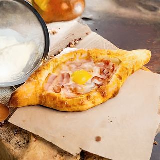 Аджарулі з беконом (300г)