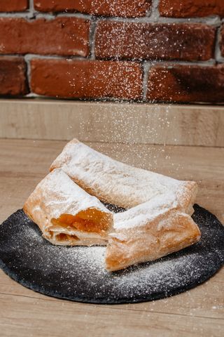 Strudel cu mere