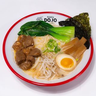 Ramen con carne de res tonkotsu (grande)