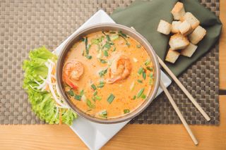 ტომ იამი კრევეტების სუპი