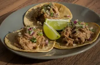 Tacos de carnitas (3 uds.)