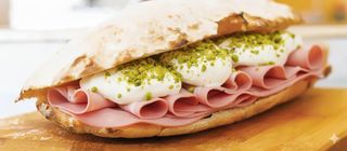 Paposcia mortadella stracciatella pistacchio