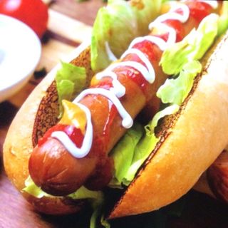 Хот-дог з мисливською ковбаскою (250г)