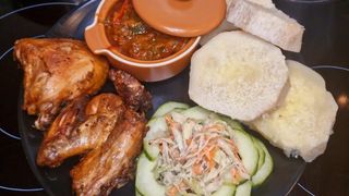 Poulet + Igname Bouillie