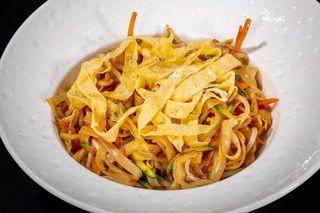 514 Pad thai con verdure