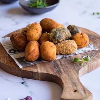 Croquetas surtidas 12 unidades 